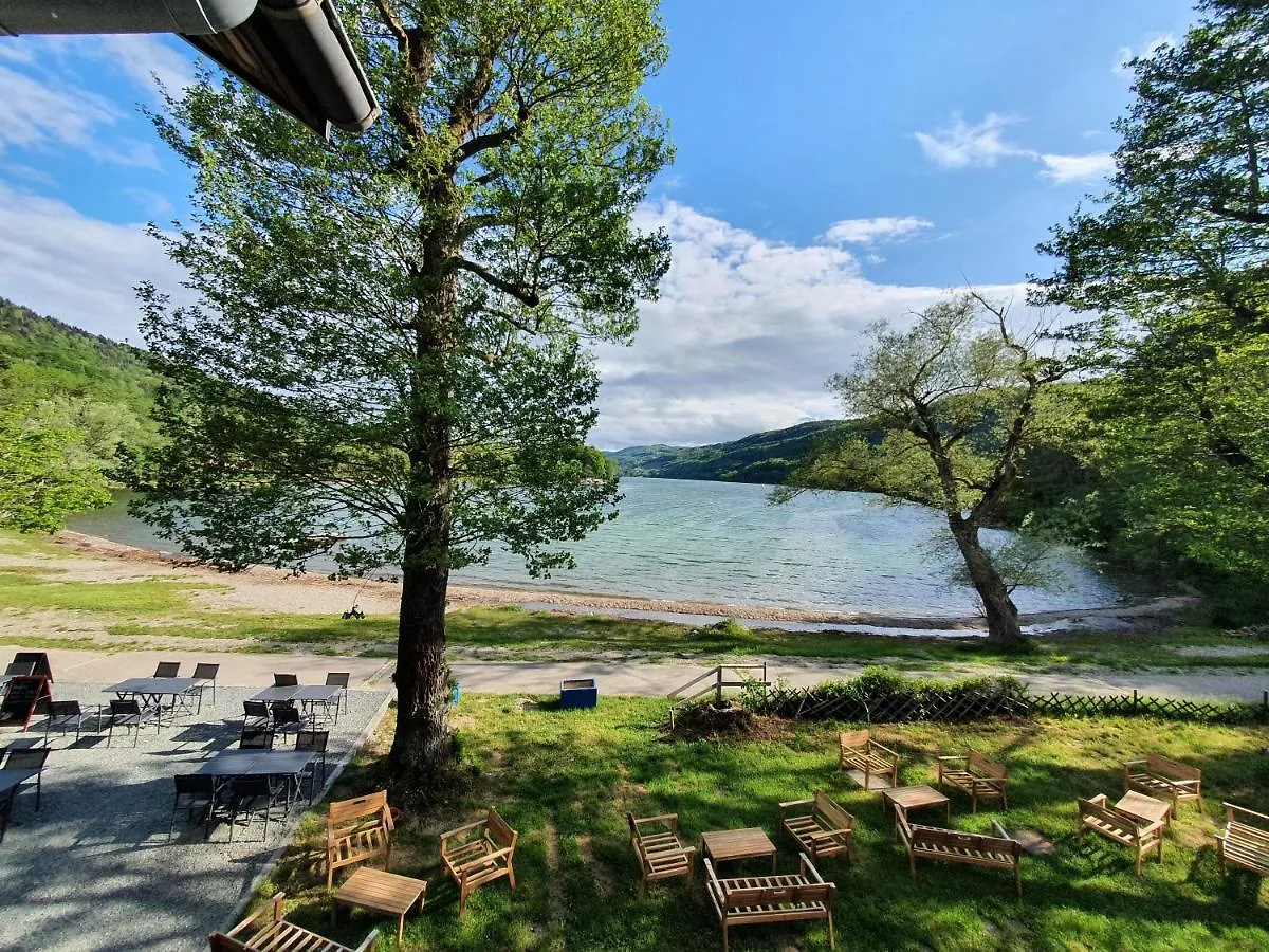 Hotel Du Grand Lac Laffrey Frankrijk
